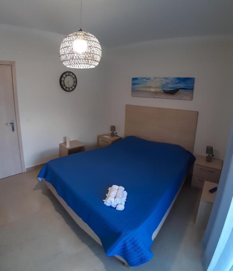 Central Apartment Near The Beach With Huge Private Terrace 路特奇 外观 照片