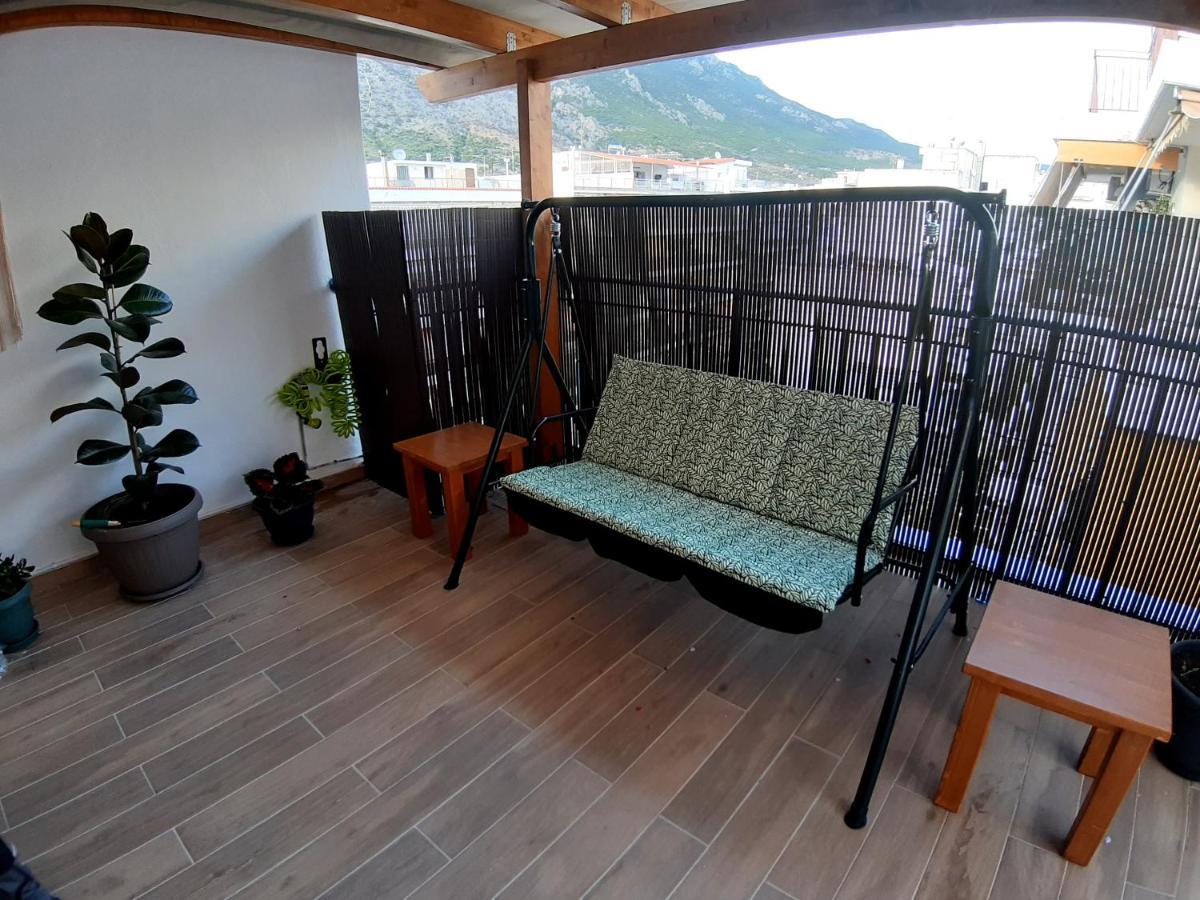 Central Apartment Near The Beach With Huge Private Terrace 路特奇 外观 照片